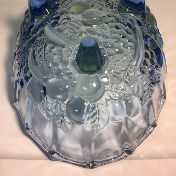 Vintage Indiana / Colony Glass Blue Harvest Grape Bowl - Picture 9 of 12